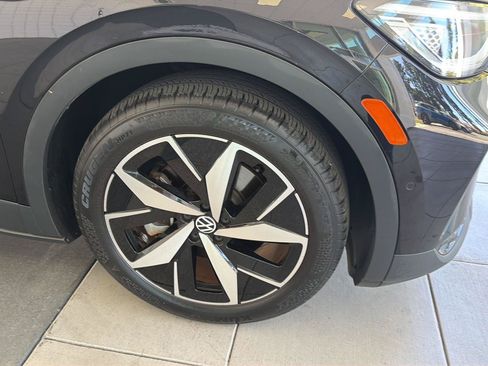 Certified 2023 Volkswagen ID.4 Pro S RWD image 10