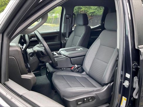 Used 2023 Chevrolet Silverado 1500 LT AWD/4WD image 23