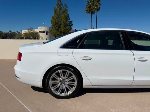 Used 2011 Audi A8 L 4.2 image 21
