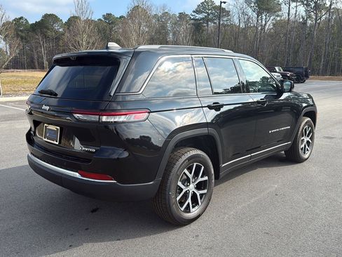 New 2025 Jeep Grand Cherokee Limited w/ Luxury Tech Group II image 7