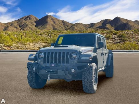 Used 2021 Jeep Gladiator Mojave AWD/4WD image 2