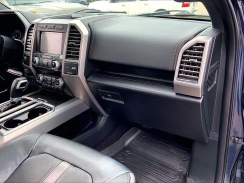 Used 2019 Ford F150 Platinum w/ Equipment Group 701A Luxury image 17