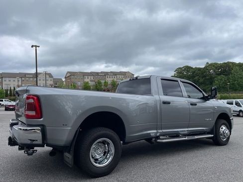 Used 2021 RAM 3500 Tradesman w/ Towing Technology Group AWD/4WD image 4