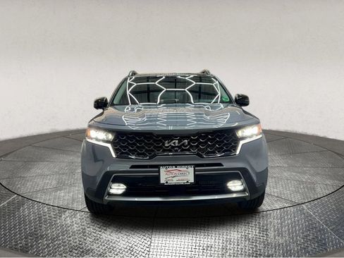 Used 2022 Kia Sorento SX Prestige image 3