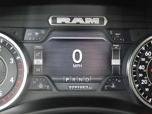 Used 2024 RAM 2500 Laramie AWD/4WD image 45