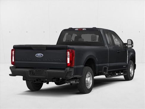 New 2026 Ford F350 XLT image 2