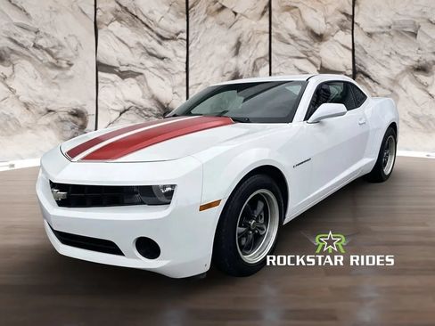 Used 2012 Chevrolet Camaro LS RWD image 8