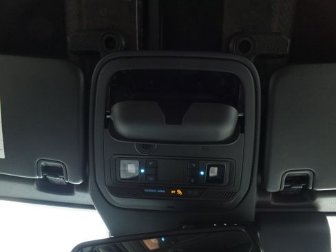 Used 2025 Ford Bronco Outer Banks AWD/4WD image 29