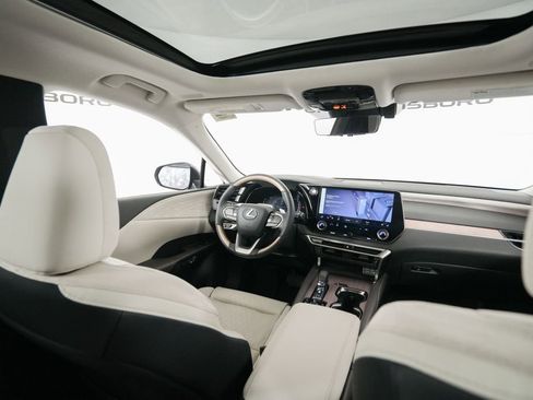 Certified 2023 Lexus RX 350 w/ Cold Area Package image 16