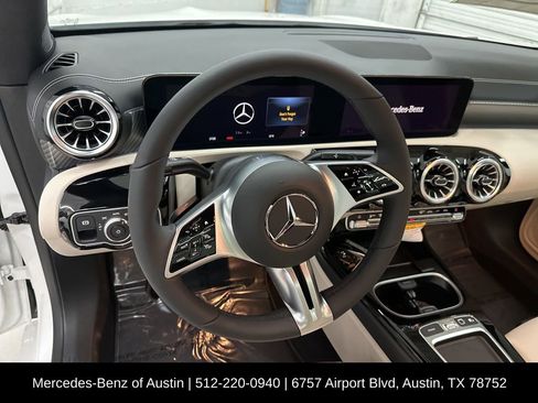 Certified 2026 Mercedes-Benz CLA 250 4MATIC image 11