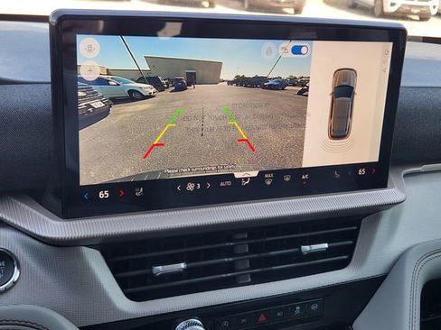 New 2026 Ford Explorer Active image 18