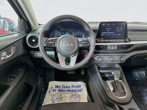 Certified 2023 Kia Forte LXS image 20