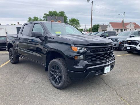 New 2026 Chevrolet Silverado 1500 Custom Trail Boss w/ Midnight Edition AWD/4WD image 1