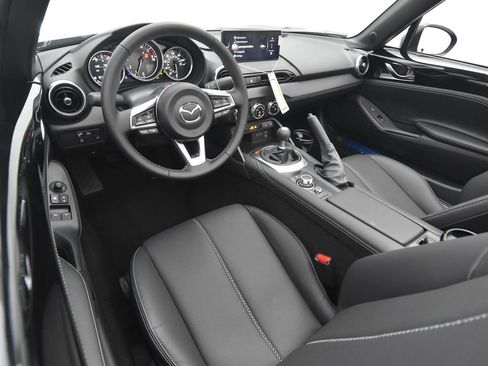 New 2026 MAZDA MX-5 Miata Grand Touring w/ Weather Package RWD image 32