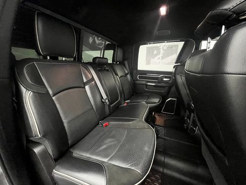 Used 2019 RAM 2500 Laramie AWD/4WD image 37