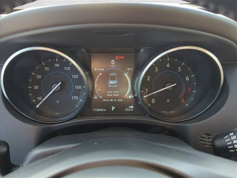 Used 2017 Jaguar F-PACE Prestige AWD/4WD image 18