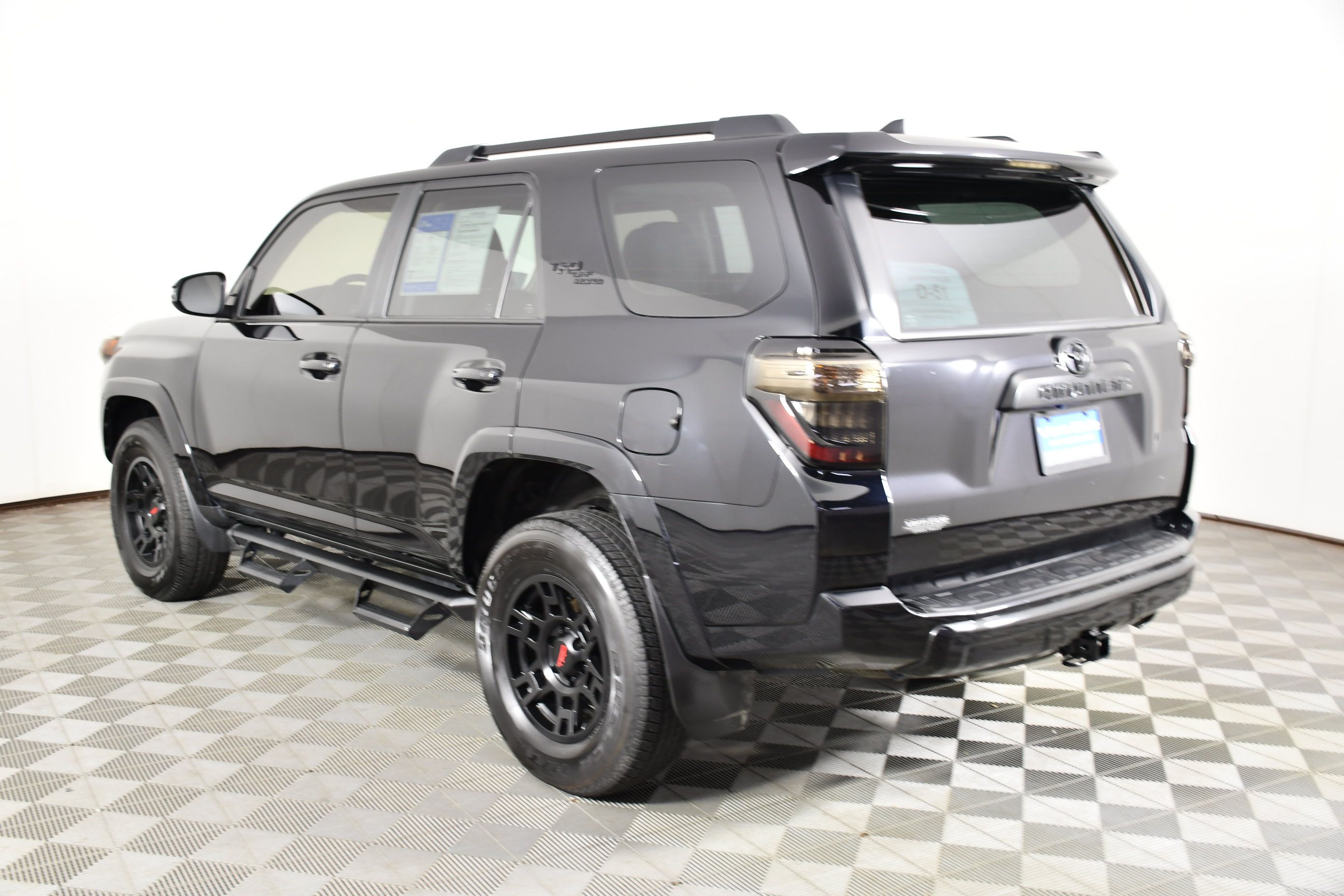 Used 2024 Toyota 4Runner TRD Off-Road Premium w/ Off Road Premium Plus Package AWD/4WD image 7
