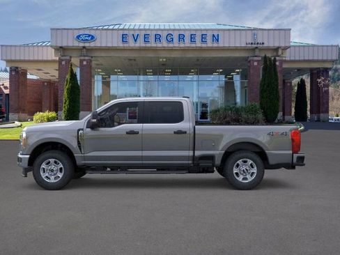 New 2026 Ford F250 XLT image 3