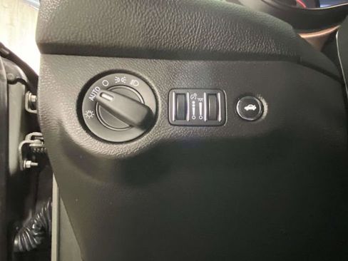 Used 2023 Dodge Challenger GT w/ Blacktop Package image 18