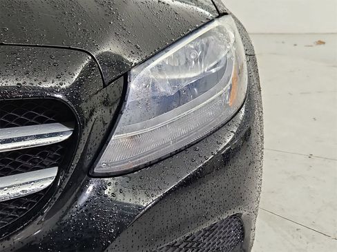 Used 2017 Mercedes-Benz C 300 Sedan image 10