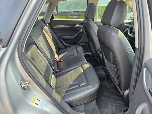 Used 2015 Audi Q3 2.0T Prestige w/ Prestige Package AWD/4WD image 12