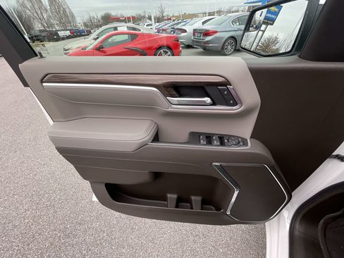 New 2025 Chevrolet Silverado 1500 LT w/ Convenience Package II RWD image 59