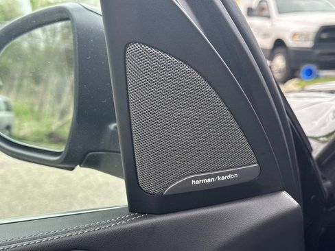 Certified 2024 BMW X5 xDrive50e w/ Premium Package AWD/4WD image 19