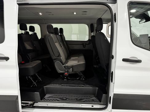 Used 2024 Ford Transit 350 XLT RWD image 23
