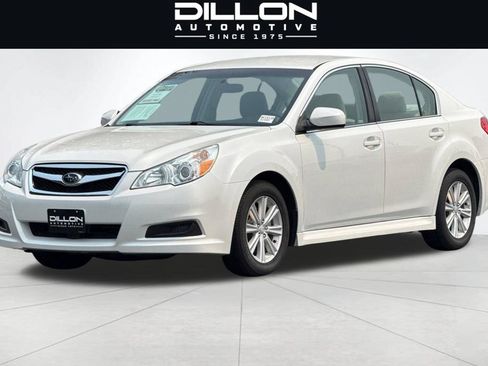 Used 2011 Subaru Legacy 2.5i Premium w/ All-Weather Pkg AWD/4WD image 8