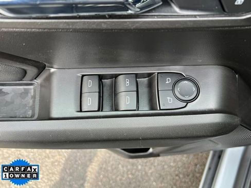 Used 2025 Chevrolet Colorado LT w/ LT Convenience Package image 15