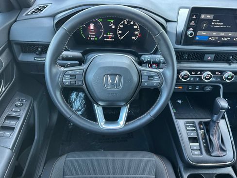Used 2026 Honda CR-V Sport image 12