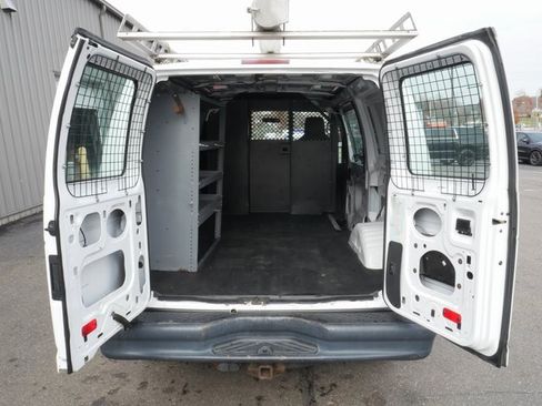 Used 2014 Ford E-350 and Econoline 350 Super Duty w/ Power Group image 6