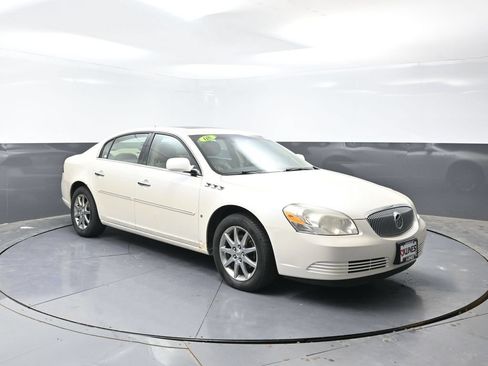 Used 2008 Buick Lucerne CXL w/ Ultra Confidence Package FWD image 5