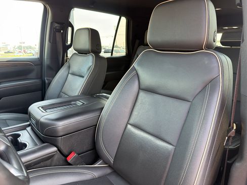 Used 2024 Chevrolet Tahoe Premier AWD/4WD image 22