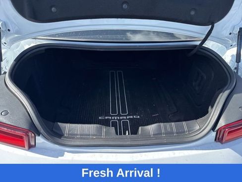 Used 2016 Chevrolet Camaro LT image 11