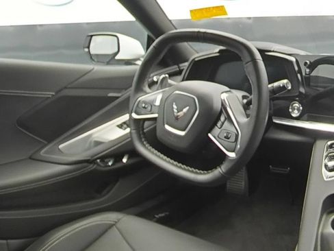 Used 2020 Chevrolet Corvette Stingray Coupe w/ 1LT RWD image 16