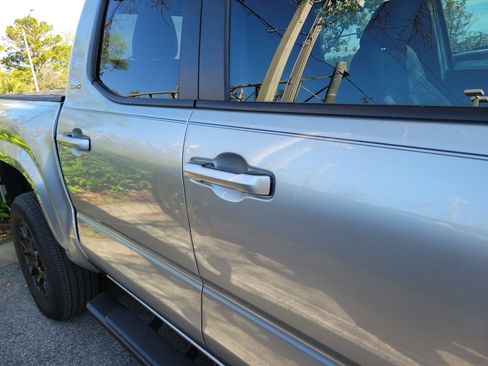 Used 2024 Toyota Tacoma SR5 image 12