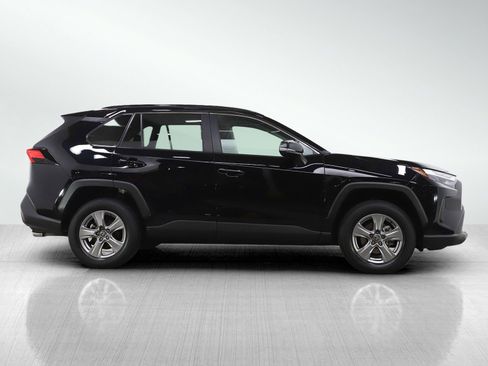 Used 2024 Toyota RAV4 XLE w/ Convenience Package image 6