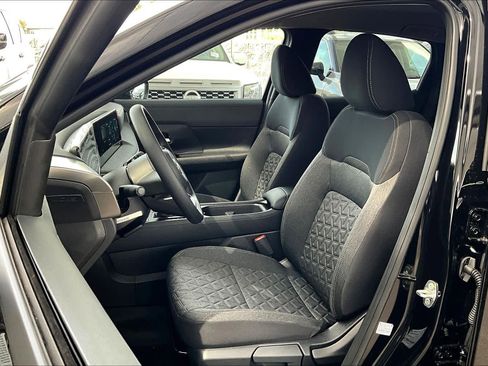 New 2026 Nissan Kicks SV image 15