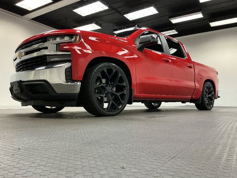 Used 2019 Chevrolet Silverado 1500 LT w/ All-Star Edition image 3