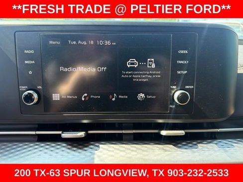 Used 2024 Kia Carnival LX FWD image 26