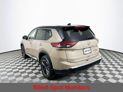 Certified 2024 Nissan Rogue Platinum image 9