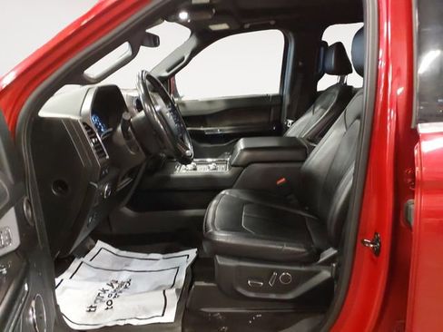Used 2021 Ford Expedition Max Limited image 9