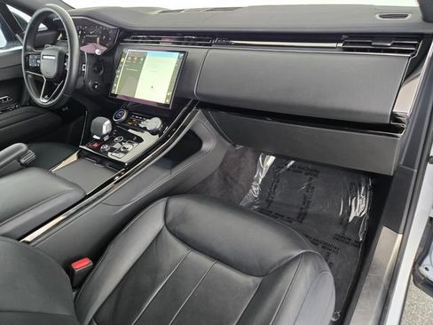Used 2023 Land Rover Range Rover Sport SE Dynamic AWD/4WD image 18