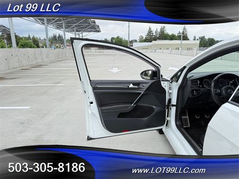 Used 2016 Volkswagen Golf R 4-Door w/ Driver Assistance Package AWD/4WD image 36