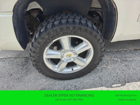 Used 2011 Chevrolet Tahoe LTZ AWD/4WD image 32