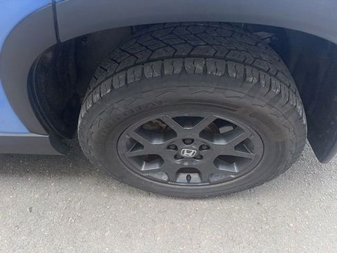 Used 2024 Honda Pilot TrailSport image 8