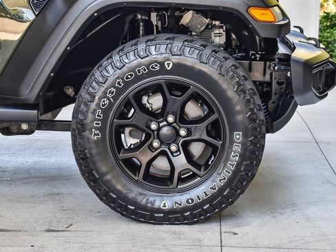 Used 2021 Jeep Wrangler Unlimited Sport image 10