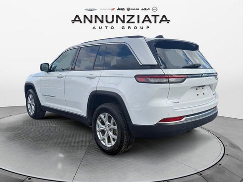 Certified 2024 Jeep Grand Cherokee Limited image 3