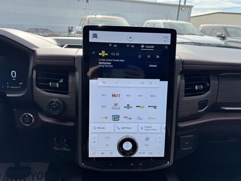 Used 2023 Ford Expedition Max Limited image 26